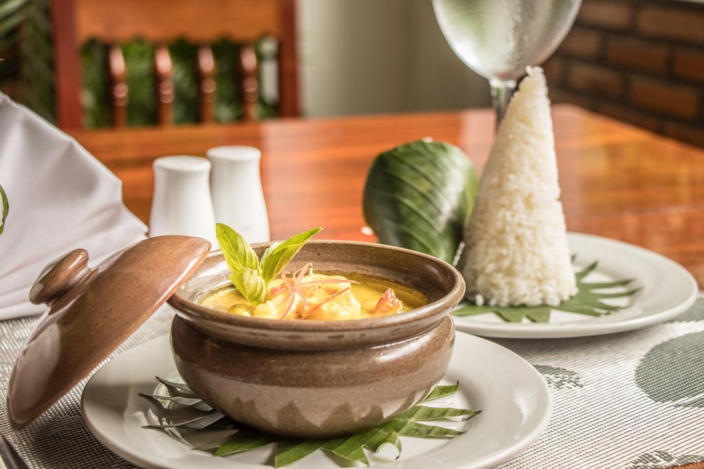 Silk D'Angkor Boutique Hotel Сиемрип Экстерьер фото